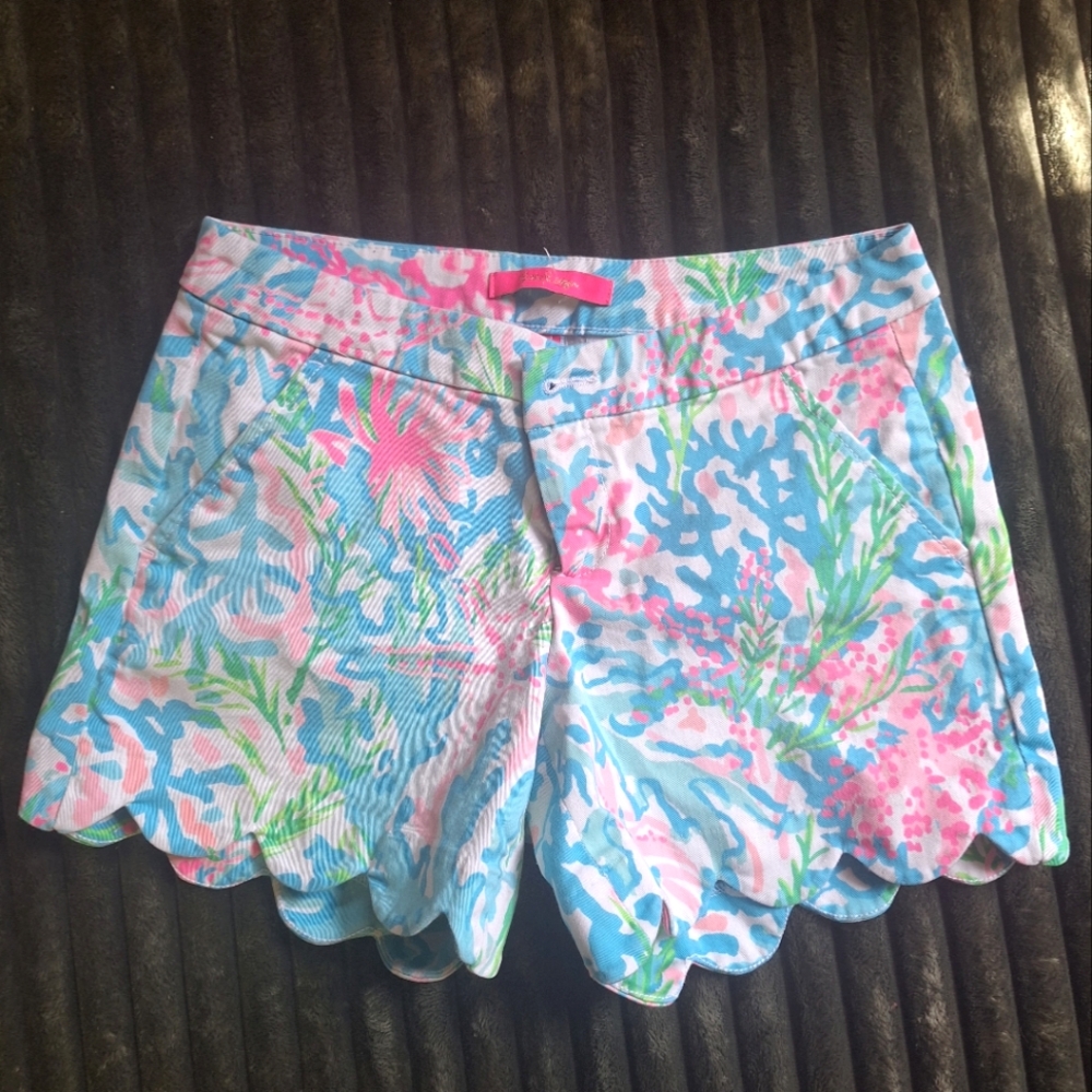 Lilly Pulitzer Colorful Coral Scalloped Shorts 2